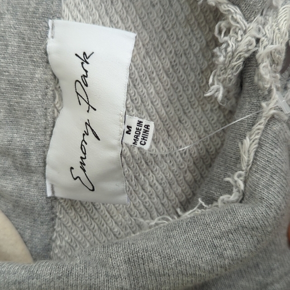 Emery Park Gray Button Down Sweatshirt Jacket Shacket Slightly Cropped Medium - Picture 11 of 14